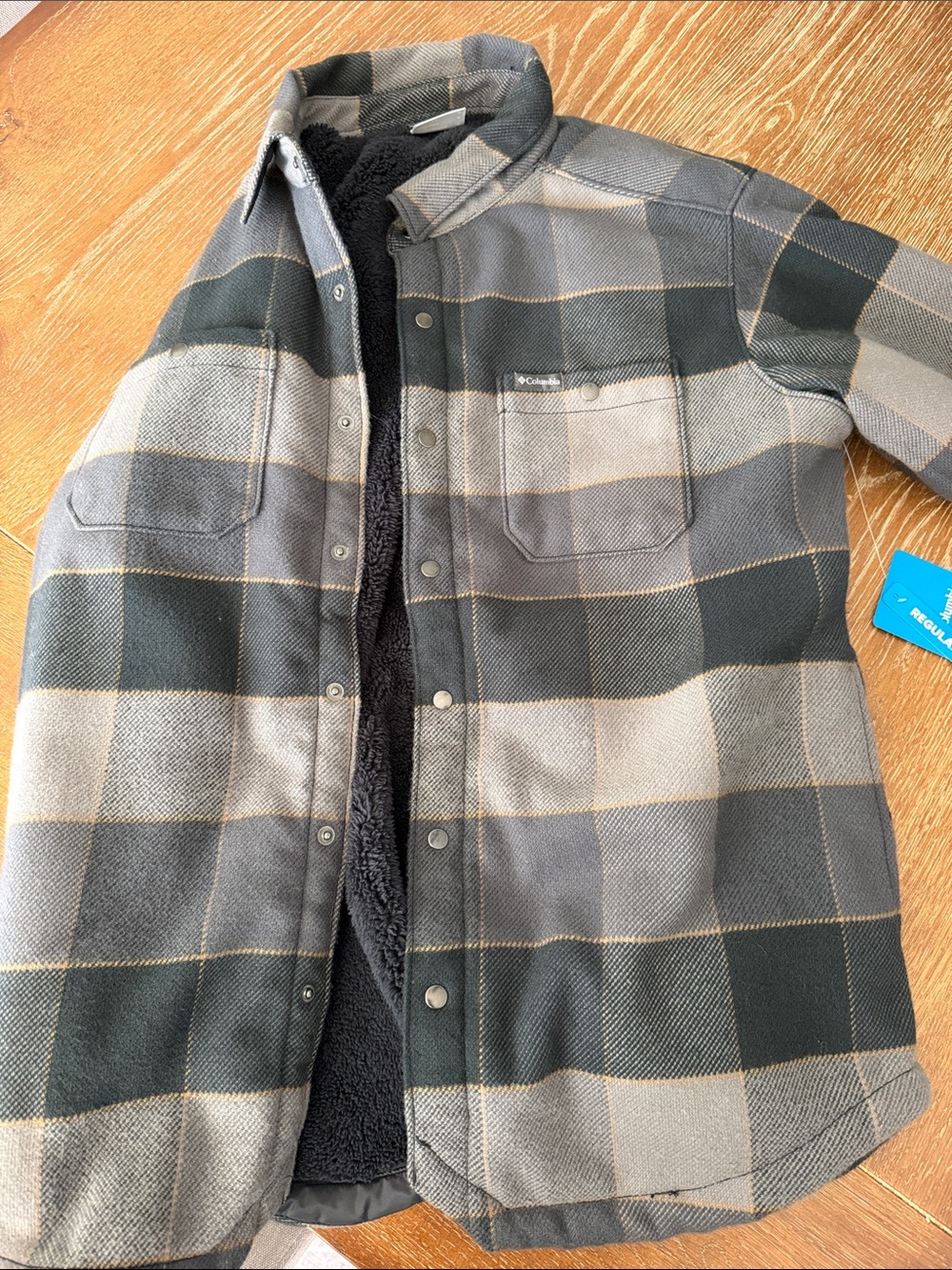 Columbia Men’s Black & Gray Plaid Sherpa-Lined Shirt Jacket